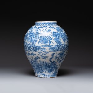 A large blue and white Delftware chinoiserie vase, Delft or Frankfurt, 17th C. — photo 2