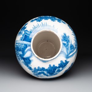A large blue and white Dutch Delft chinoiserie baluster vase in Transitional style, 2nd half 17th C. — photo 5