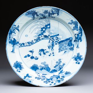 A large blue and white Dutch Delft chinoiserie dish, 17th C. — foto 1