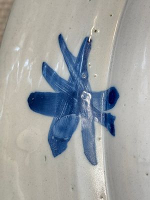 A large blue and white Dutch Delft chinoiserie dish, late 17th C. — photo 13