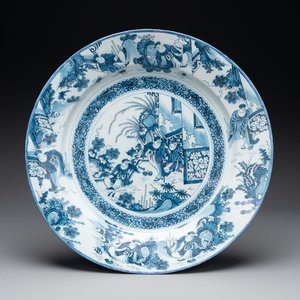 A large blue and white Dutch Delft chinoiserie dish, late 17th C. — photo 1