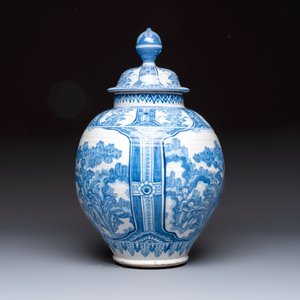 A large blue and white Dutch Delft chinoiserie vase and cover, 17th C. — photo 4