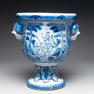 A large blue and white Dutch Delft garden vase with a putti fountain and Venus courting Adonis, 18th C. — photo 3