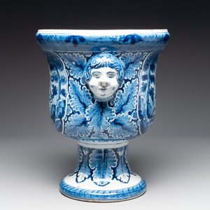 A large blue and white Dutch Delft garden vase with a putti fountain and Venus courting Adonis, 18th C. — photo 4