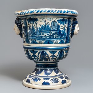 A large blue and white French faience garden urn, Nevers, 18th C. — photo 1