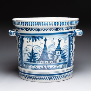 A large blue and white jardinière with landscape design, Nevers, 18th C. — photo 1
