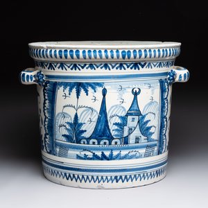 A large blue and white jardinière with landscape design, Nevers, 18th C. — photo 3