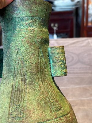 A large bronze arrow vase, 'touhu 投壺', Song/Yuan — foto 6