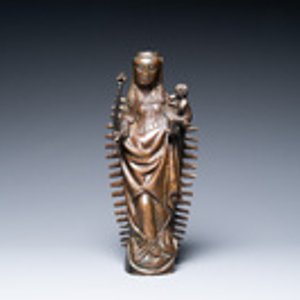A large bronze 'Madonna and Child' luster ornament, Flanders, 16th C. — photo 2