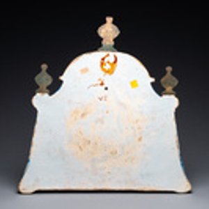 A large bronze-mounted polychrome Dutch Delft 'birdcage' plaque, 18th C. — 照片 2