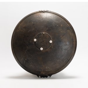 A large bronze temple bowl or 'urli', South India, 19th C. — photo 6
