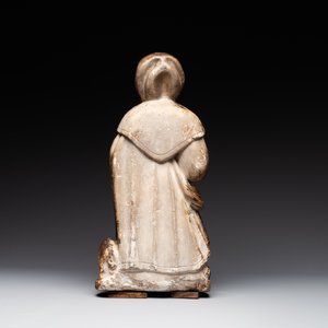 A large Burgundian stone sculpture of Saint Anthony the Great with attributes, France, 14th C. — foto 3