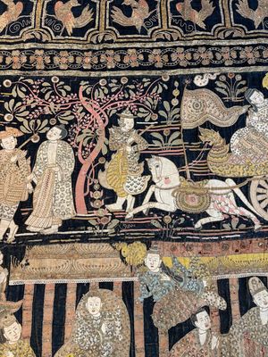 A large Burmese 'Kalaga' tapestry with narrative design, 19th C. — photo 14