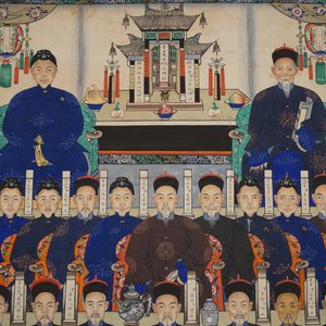 A large Chinese 'ancestor' scroll painting, 18/19th C. — 照片 2