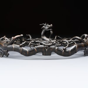 A large Chinese archaistic bronze 'Dragon' stand, Ming — photo 6