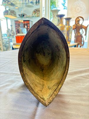 A large Chinese archaistic inscribed bronze bell, 'Zhong 鐘', Ming — 照片 7