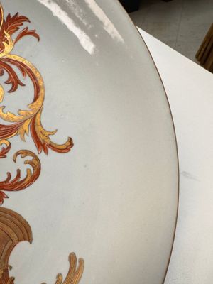 A large Chinese armorial dish with the arms of De Heere for the Dutch market, Qianlong, ca. 1735-1765 — foto 11