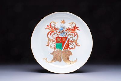 A large Chinese armorial dish with the arms of De Heere for the Dutch market, Qianlong, ca. 1735-1765