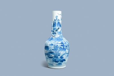 A large Chinese blue and white bottle vase, 19th C.
