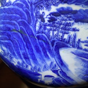 A large Chinese blue and white bottle vase, 19th C. — photo 9