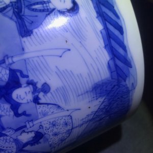 A large Chinese blue and white brush pot, bitong, Transitional period — photo 16