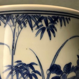 A large Chinese blue and white censer with birds among blossoms, Transitional period — 照片 9