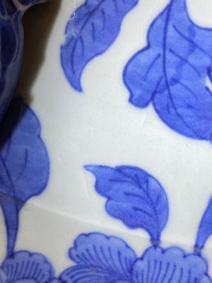 A large Chinese blue and white dragon-handled 'phoenix and peony' vase, 19th C. — photo 21