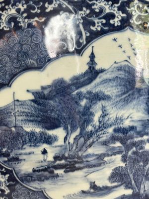 A large Chinese blue and white fish bowl, Jiaqing — 照片 13