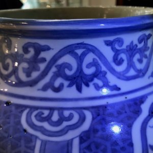 A large Chinese blue and white 'immortals' vase, Wanli — 照片 10