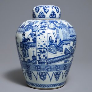 A large Chinese blue and white 'ladies' jar and cover, Kangxi — photo 4