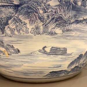 A large Chinese blue and white 'landscape' fish bowl, Qianlong — photo 22