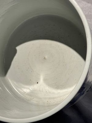 A large Chinese blue and white 'Li Jing Qu Qi 李靖娶妻' brush pot, 19th C. — photo 12