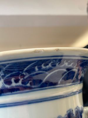 A large Chinese blue and white 'lotus and peony scroll' 'hu' vase, 19th C. — photo 6