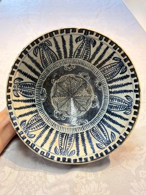 A large Chinese blue and white 'Lotus' bowl, Song Yu 松玉 mark, Anyuan Bantiantang kiln, 17th C. — photo 5