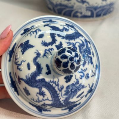 A large Chinese blue and white 'Nine Dragons' wine pot — photo 23