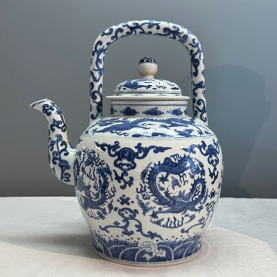 A large Chinese blue and white 'Nine Dragons' wine pot — photo 1