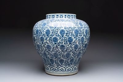 A large Chinese blue and white 'shou' jar, Wanli mark, 20th C.