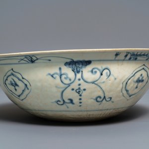 A large Chinese blue and white Swatow bowl, Ming — 照片 4