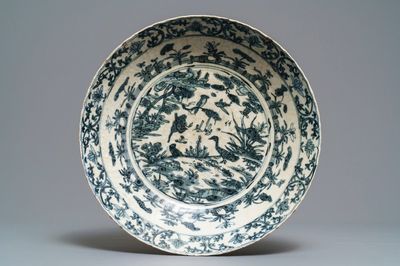 A large Chinese blue and white Swatow dish, Ming