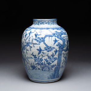 A large Chinese blue and white 'Three Friends of Winter' vase, Jiajing — 照片 2