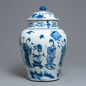 A large Chinese blue and white vase and cover, Kangxi — 照片 3