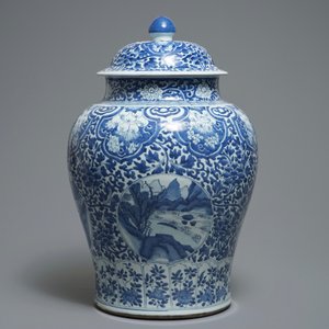 康熙  风景图青花瓷瓶 — 照片 2