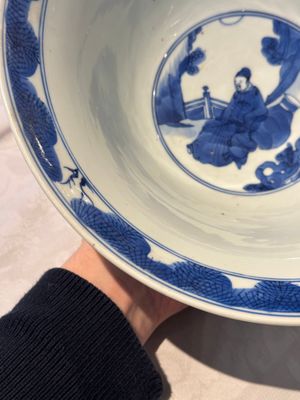 A large Chinese blue and white 'Zhu Lin Qi Xian 竹林七賢' bowl, Kangxi — photo 18