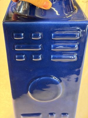 A large Chinese blue-glazed 'Cong' vase with trigrams, 19th C. — photo 7