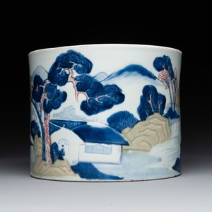 A large Chinese blue, white, celadon and copper-red brush pot on a later gilt bronze foot, 'bitong', Kangxi — 照片 2