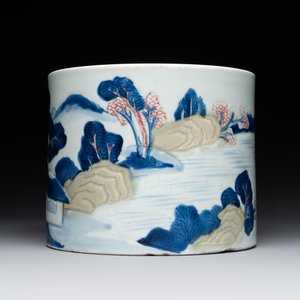 A large Chinese blue, white, celadon and copper-red brush pot on a later gilt bronze foot, 'bitong', Kangxi — 照片 3