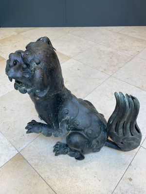 A large Chinese bronze 'Buddhist lion' censer, Ming — 照片 4