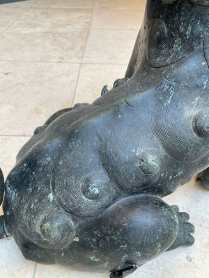A large Chinese bronze 'Buddhist lion' censer, Ming — 照片 10