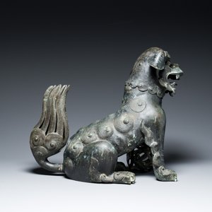 A large Chinese bronze 'Buddhist lion' censer, Ming — 照片 3