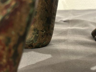 A large Chinese bronze Buddhist lion censer, probably Ming — 照片 11
